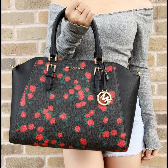 Michael Kors Handbags - Gaby’sBags👜💕- NWT Michael Kors Rose Satchel